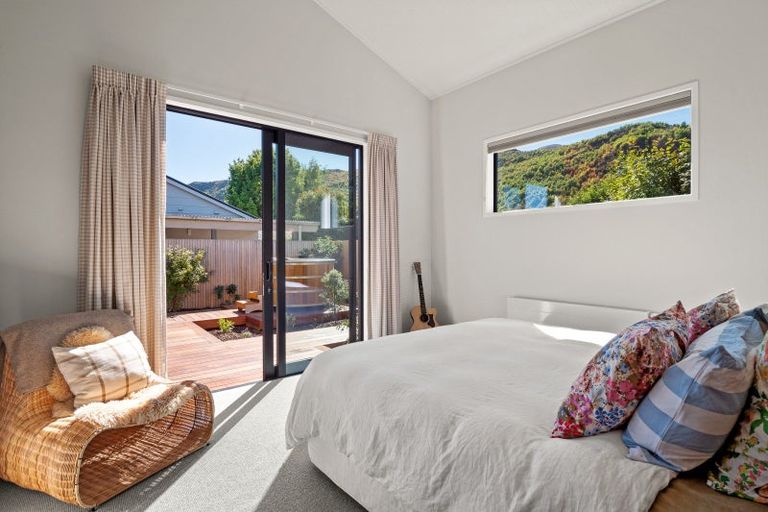 Photo of property in 3 Cornwall Street, Arrowtown, 9302