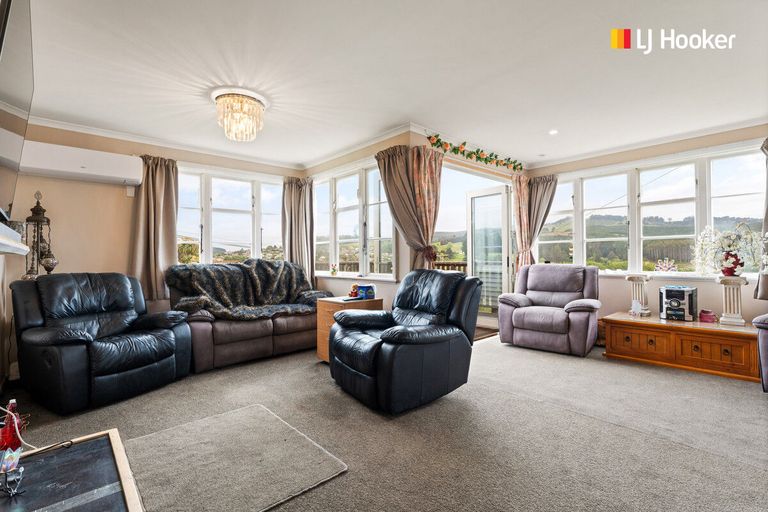 Photo of property in 16 Edinburgh Street, Green Island, Dunedin, 9018