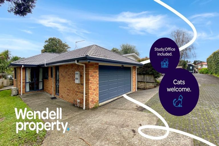 Photo of property in 36a Divich Avenue, Te Atatu South, Auckland, 0610