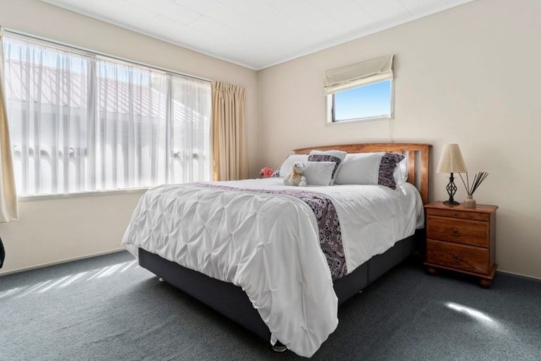 Photo of property in 50 Eversham Road, Mount Maunganui, 3116