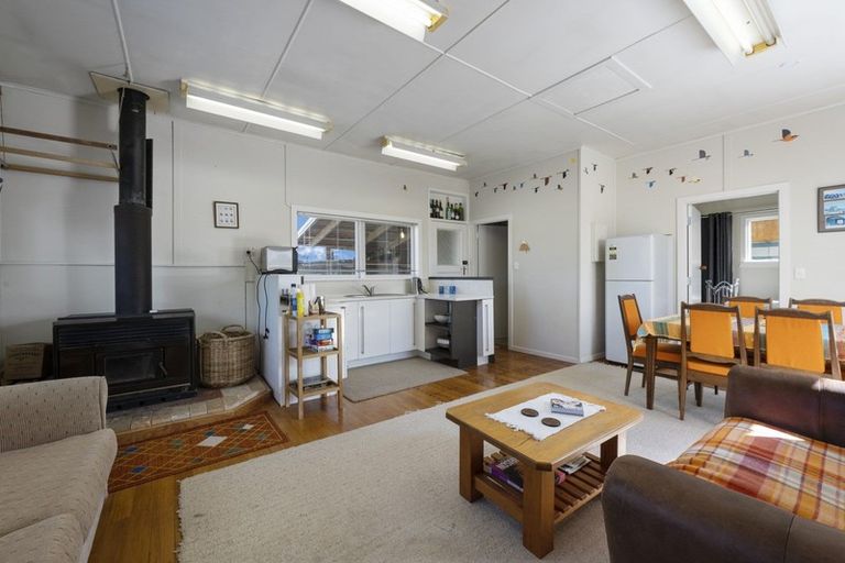 Photo of property in 22 Findlay Street, National Park, Owhango, 3989