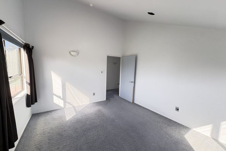 Photo of property in 123 Pomona Road, Kumeu, 0891