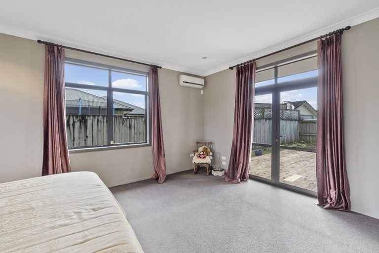 Photo of property in 14 Thistlewood Avenue, Hamilton East, Hamilton, 3216