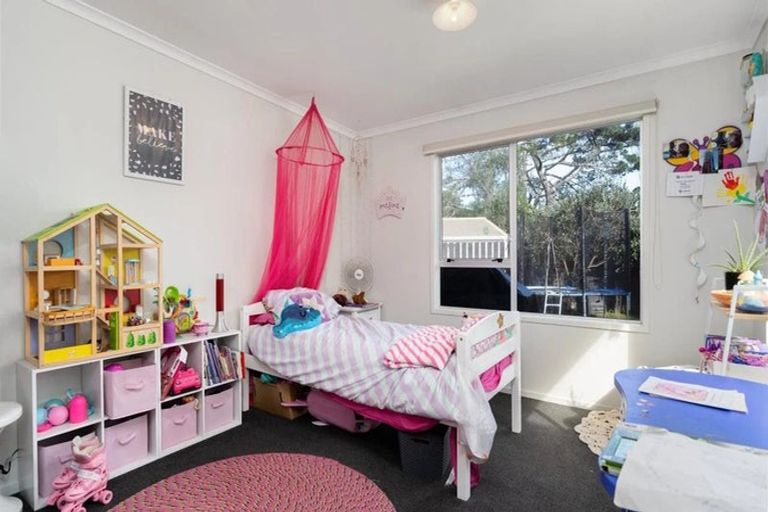 Photo of property in 144 Karewa Parade, Papamoa Beach, Papamoa, 3118