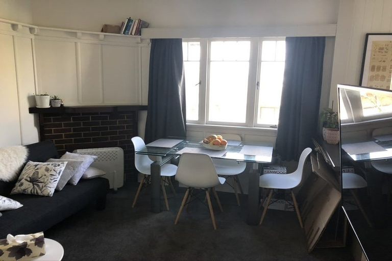 Photo of property in 16 Edgecumbe Road, Tauranga, 3110