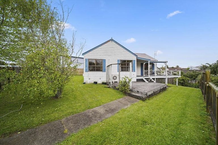 Photo of property in 53 Gills Road, Bucklands Beach, Auckland, 2014