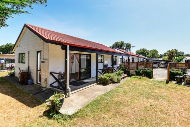 Photo of property in 118a Grey Street, Cambridge, 3434