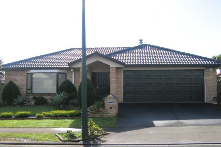 Photo of property in 12 Ardee Close, East Tamaki, Auckland, 2016