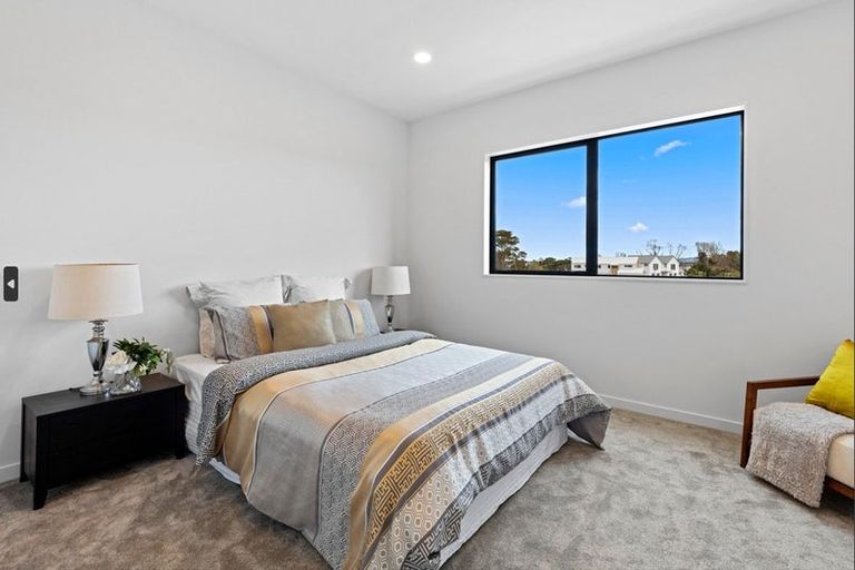 Photo of property in 26 Bristol Freighter Road, Hobsonville, Auckland, 0616