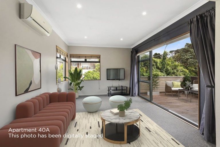 Photo of property in 40 Seatoun Heights Road, Seatoun, Wellington, 6022