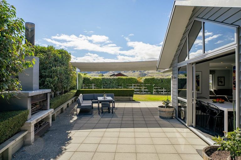 Photo of property in 49 Ferry Lane, Mount Pisa, Cromwell, 9383