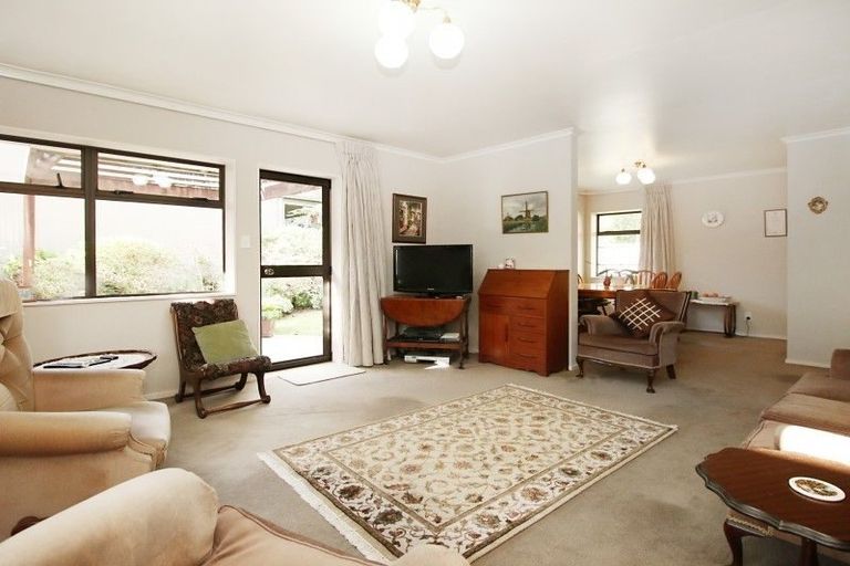 Photo of property in 16b Montgomery Terrace, Hokowhitu, Palmerston North, 4410