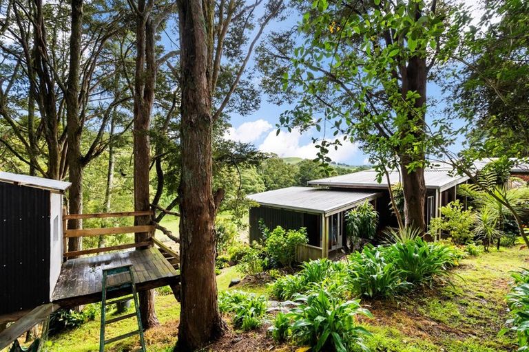 Photo of property in 397b Tauraroa Road, Maungakaramea, Whangarei, 0178