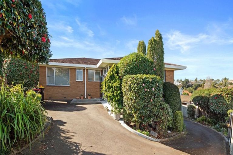 Photo of property in 57 Whitaker Street, Otumoetai, Tauranga, 3110