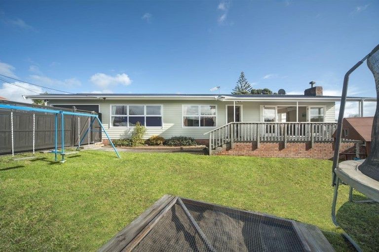 Photo of property in 1/60 Salisbury Road, Birkdale, Auckland, 0626