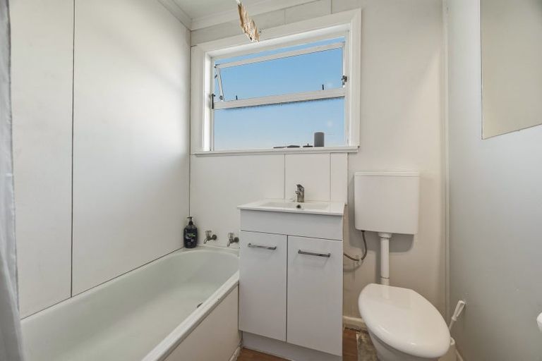 Photo of property in 18 Clinkard Avenue, Glenholme, Rotorua, 3010