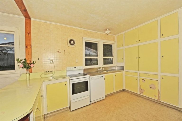 Photo of property in 202 Weston Road, St Albans, Christchurch, 8052