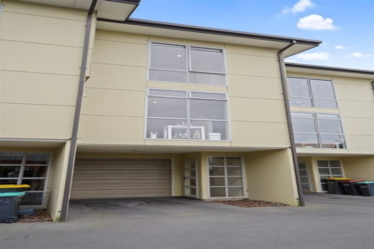 Photo of property in 7/54 Champion Street, Edgeware, Christchurch, 8013