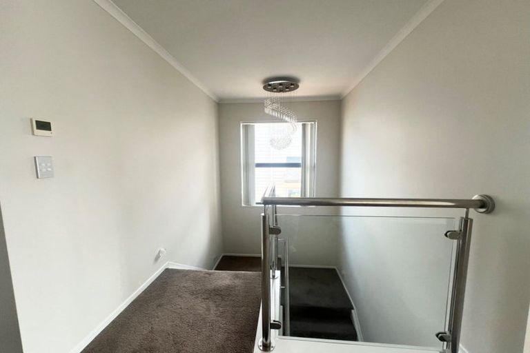 Photo of property in 99 Flat Bush School Road, Flat Bush, Auckland, 2019