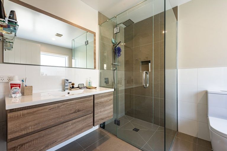 Photo of property in 36 Margaret Shields Avenue, Aotea, Porirua, 5024