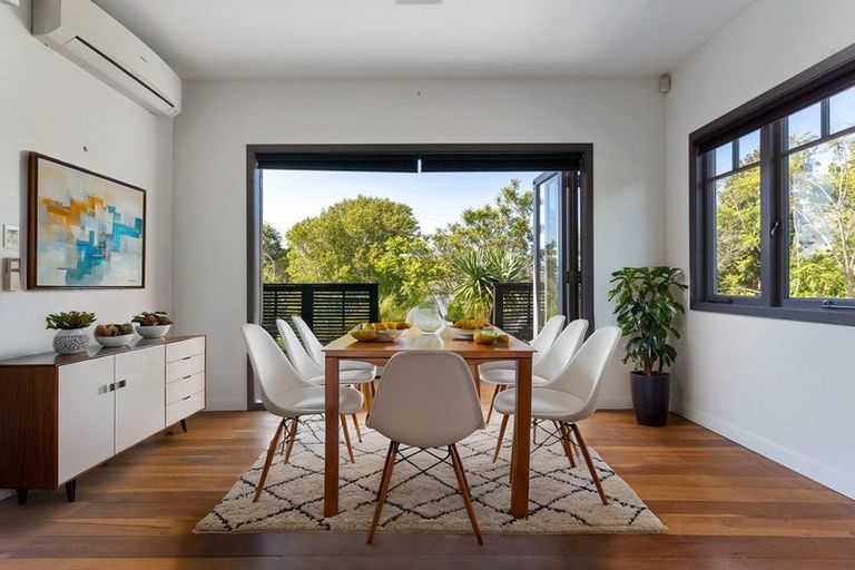 Photo of property in 92 Moore Street, Howick, Auckland, 2014