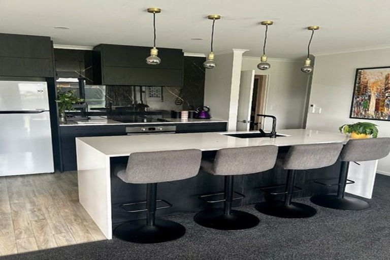 Photo of property in 1 Waireka Street, Pegasus, 7612