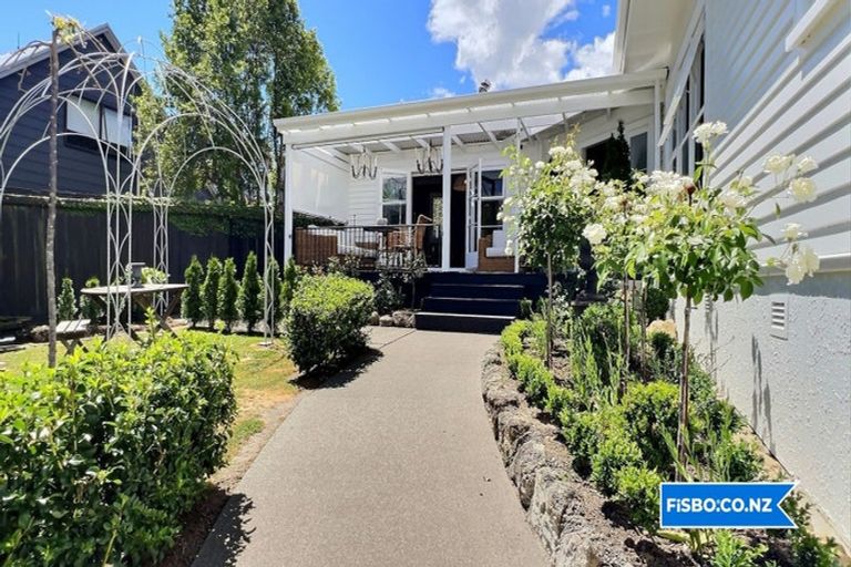 Photo of property in 97 James Cook Street, Havelock North, 4130