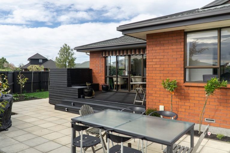 Photo of property in 27 Tivoli Place, Bishopdale, Christchurch, 8053