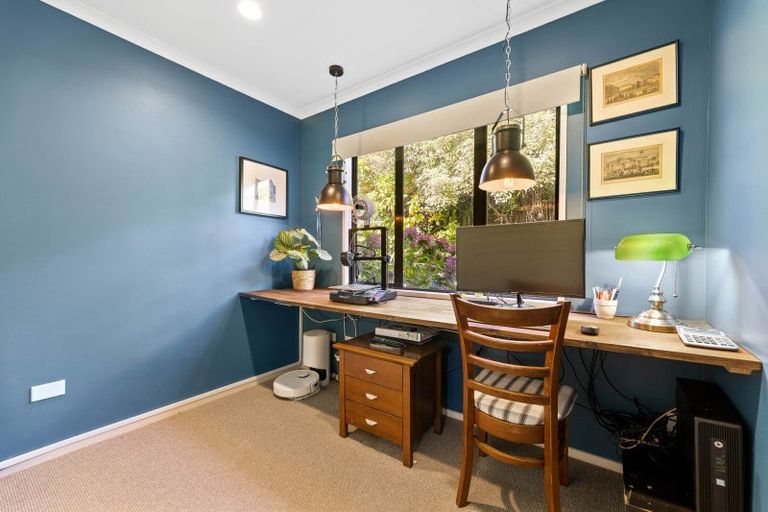 Photo of property in 33 Greenfield Drive, Western Heights, Hamilton, 3200