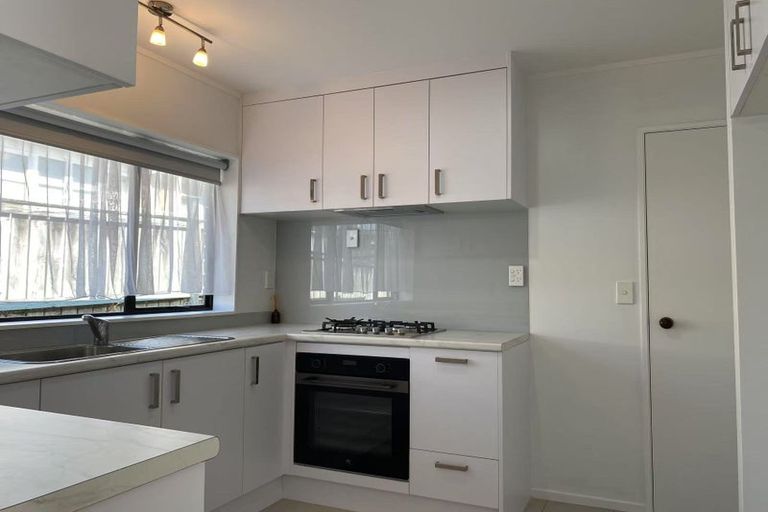 Photo of property in 2/42 Abercrombie Street, Howick, Auckland, 2014