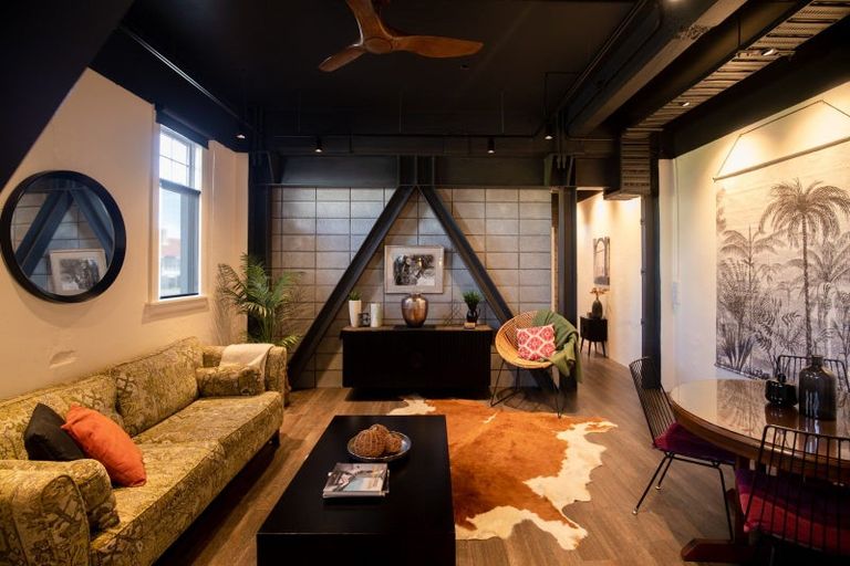 Photo of property in 127 Saint Aubyn Street, New Plymouth, 4310