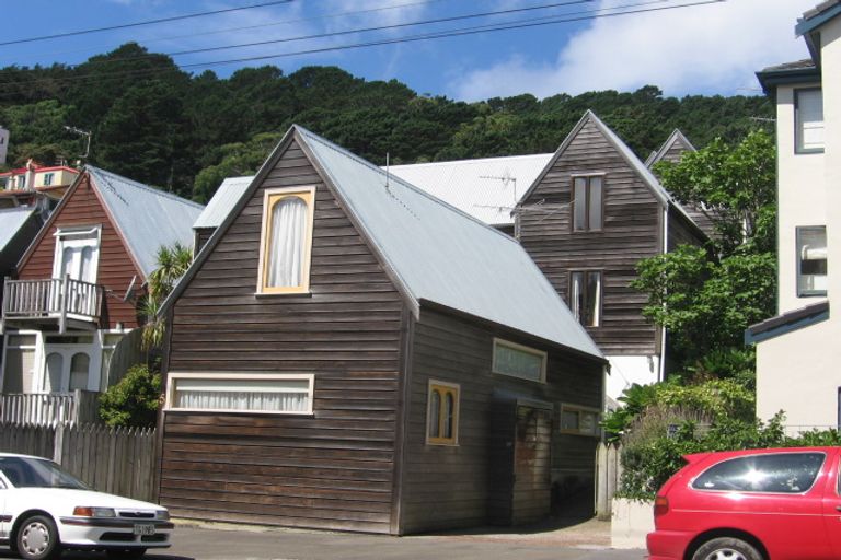 Photo of property in 5a Austin Street, Mount Victoria, Wellington, 6011