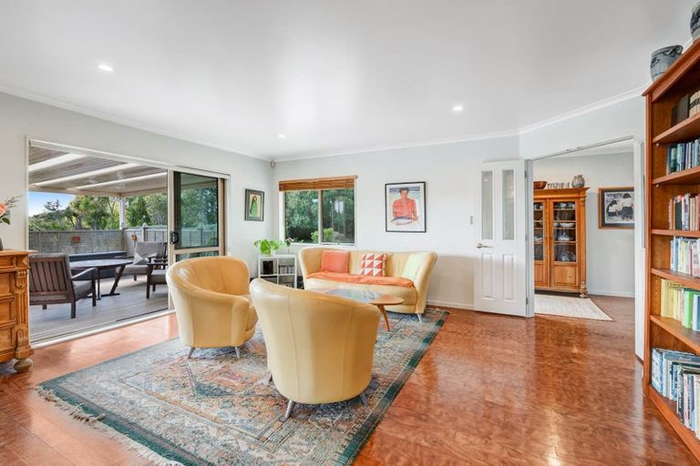 Photo of property in 2 East Street, Mahurangi East, Warkworth, 0982