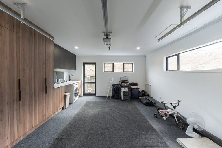 Photo of property in 2082 Kakaramea Road, Ngahinapouri, Hamilton, 3290