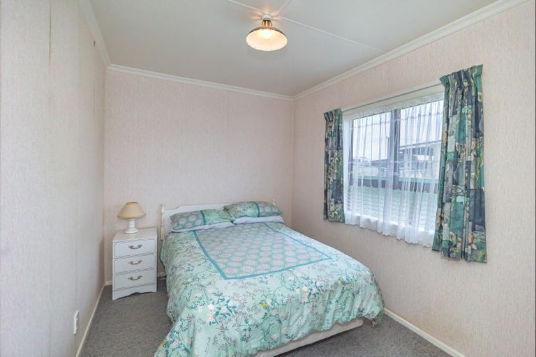 Photo of property in 55 Koputara Road, Himatangi Beach, Foxton, 4891