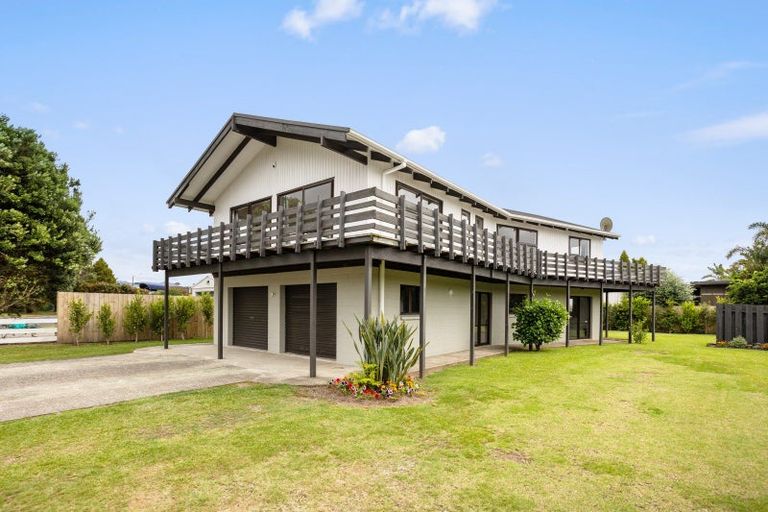 Photo of property in 81 Catherine Crescent, Whitianga, 3510