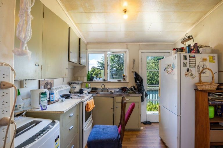 Photo of property in 79 Swansea Road, Stratford, 4332