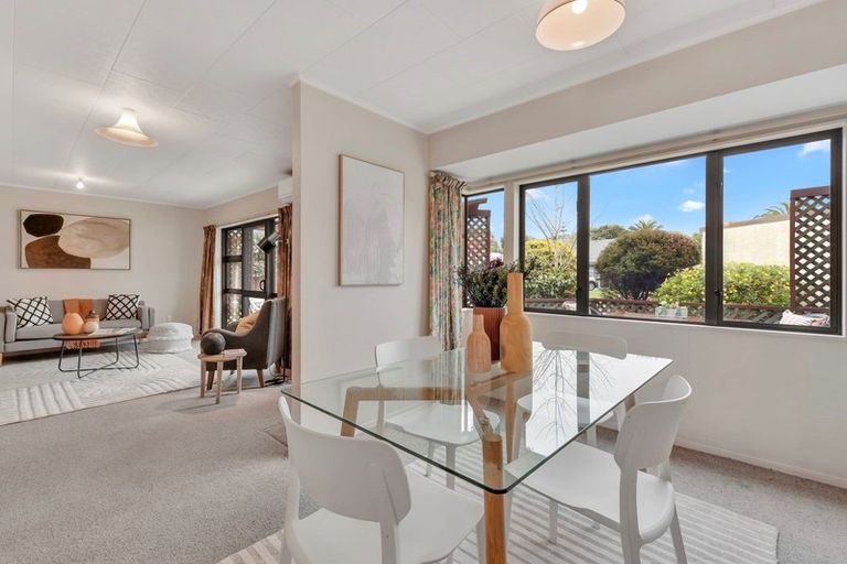 Photo of property in 6 Helena Way, The Wood, Nelson, 7010