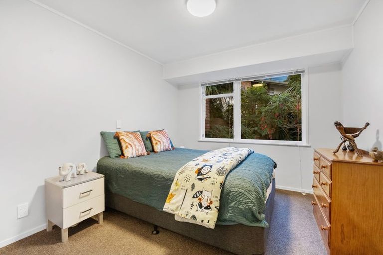 Photo of property in 59 Oreil Avenue, West Harbour, Auckland, 0618