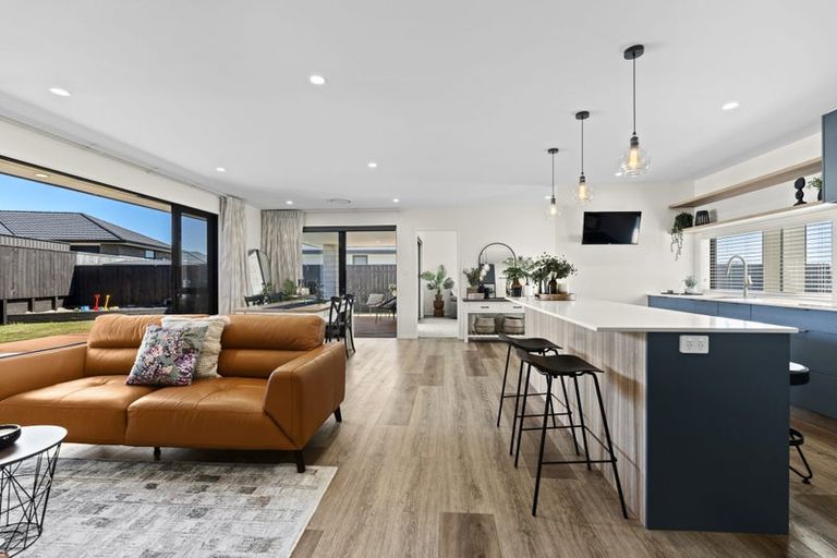 Photo of property in 25 Papawhero Drive, Bell Block, New Plymouth, 4312