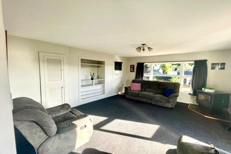 Photo of property in 701 Main South Road, Islington, Christchurch, 8042