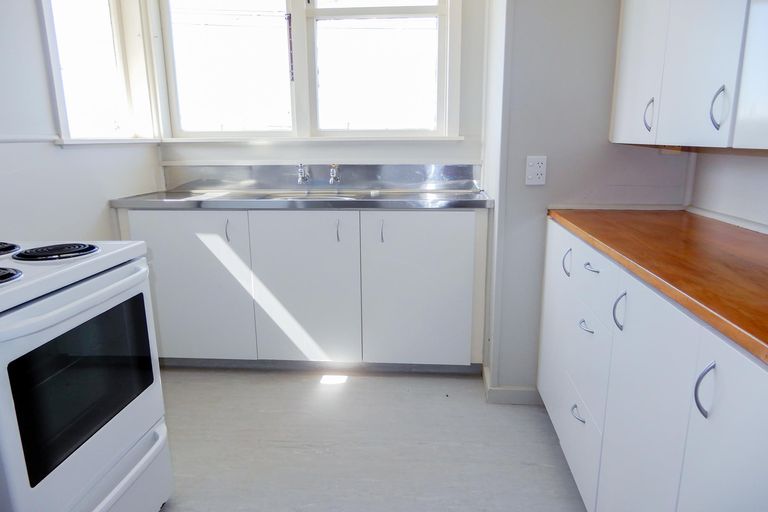 Photo of property in 21 Fleet Street, Oamaru North, Oamaru, 9400