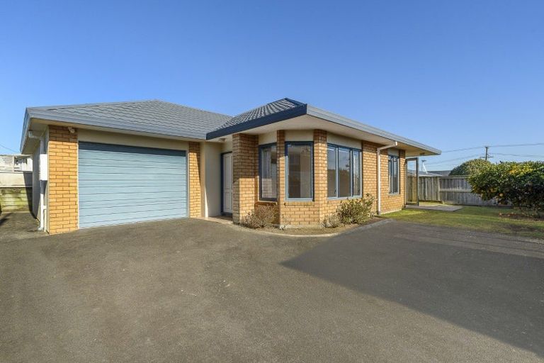 Photo of property in 8c Waimapu Street, Greerton, Tauranga, 3112