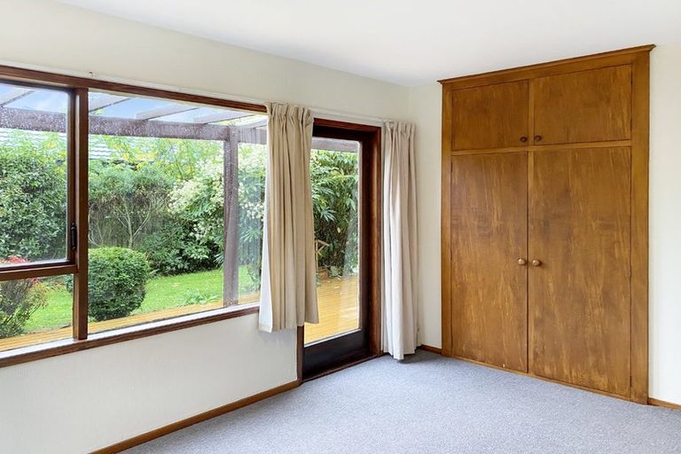 Photo of property in 2 Petries Road, Woodend, 7610