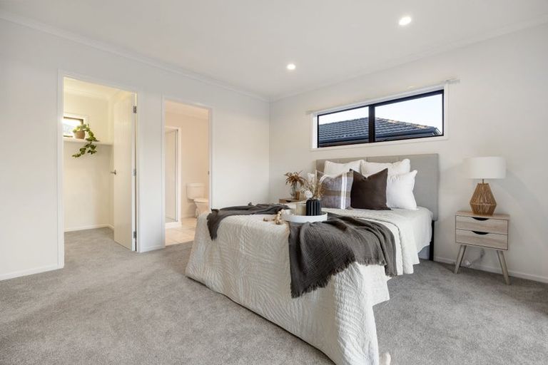 Photo of property in 33 Ravenscourt Place, Huntington, Hamilton, 3210