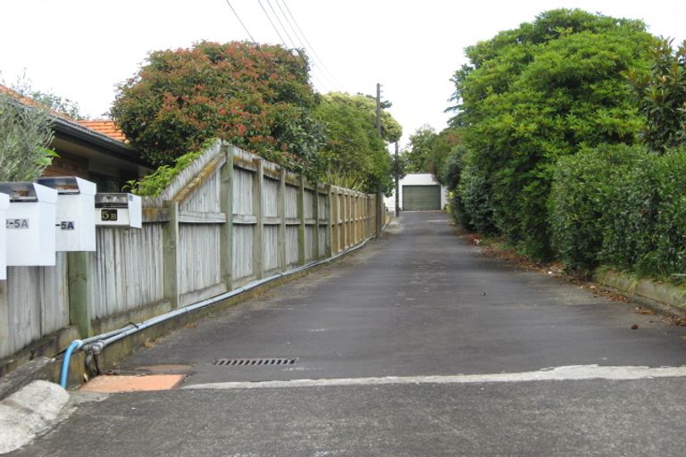 Photo of property in 3/5a Mcintyre Road, Mangere Bridge, Auckland, 2022