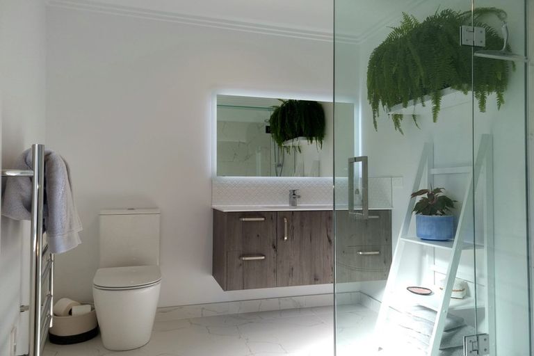 Photo of property in 125 Buckley Avenue, Hobsonville, Auckland, 0616