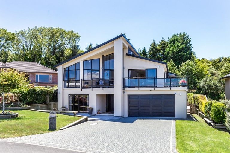 Photo of property in 12 Luberon Way, Nukuhau, Taupo, 3330