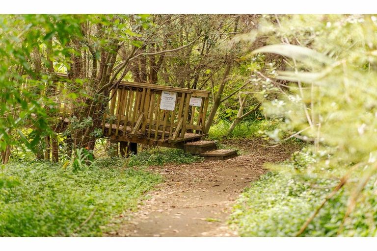 Photo of property in 14 Campbell Lane, Kerikeri, 0230