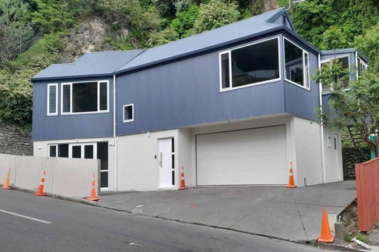 Photo of property in 120 Milton Road, Bluff Hill, Napier, 4110